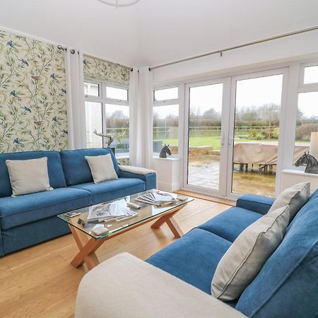 Villa The Little Paddock Malmesbury Esterno foto