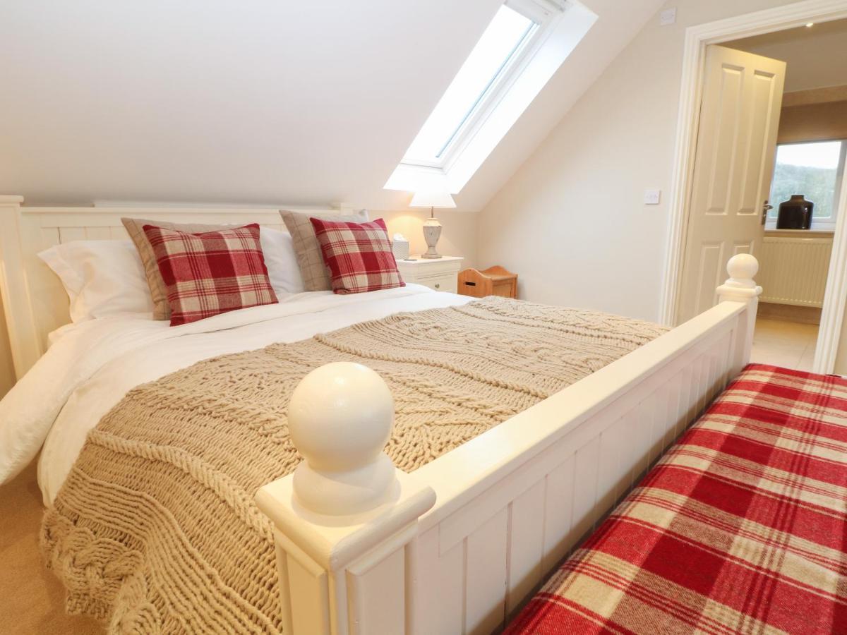 Villa The Little Paddock Malmesbury Esterno foto